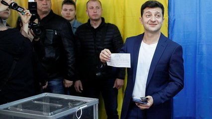 Second tour en Ukraine : le comédien Volodymyr Zelinsky en passe d'être élu président