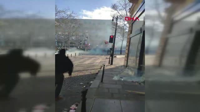 Dha Dış - Sarı Yelekliler Eylemlerinin 23'üncü Haftasında 182 Kişi Gözaltına Alındı