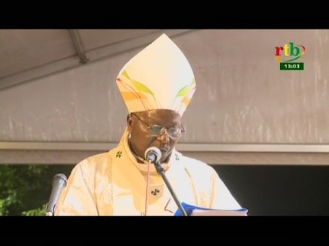 RTB/Religion- Célébration de la veillée pascale à la cathédrale Notre Dame de l’Immaculée conception de Ouagadougou
