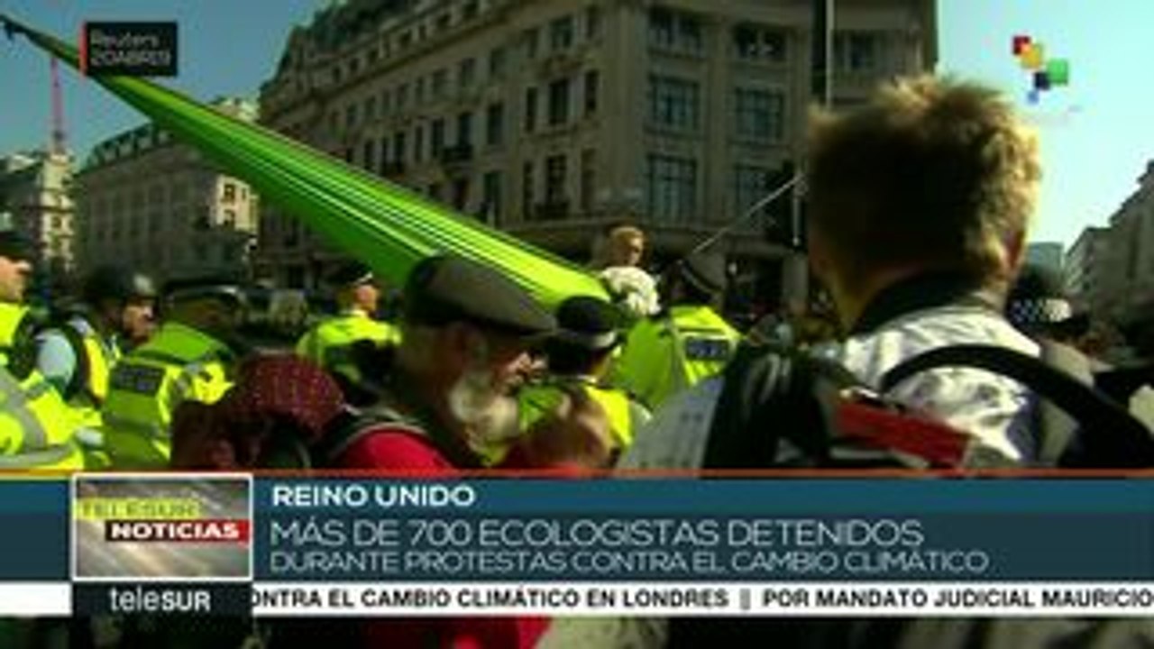 teleSUR Noticias: Continúa la falta de un control de armas en EEUU