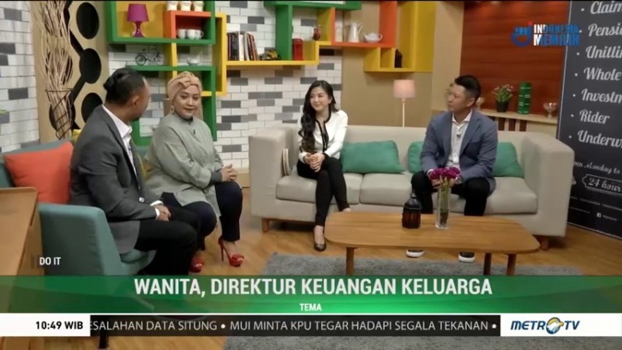 Wanita, Direktur Keuangan Keluarga (3)
