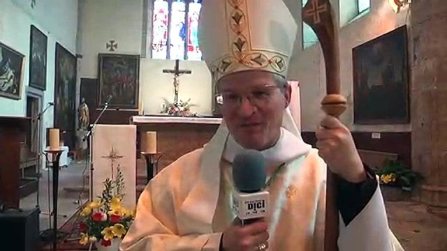 D!CI TV :ils étaient nombreux à Guillestre pour la messe de Pâques