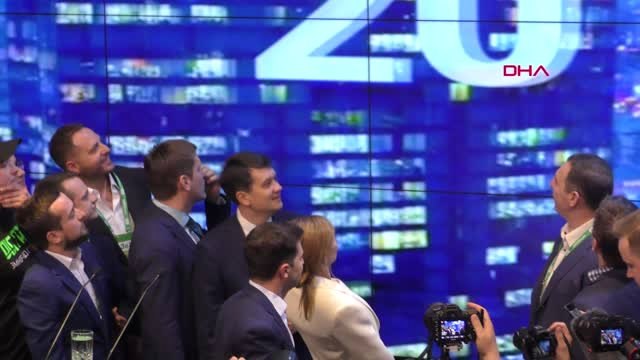 Dha Dış -Ukrayna Seçimlerinin Galibi Komedyen Zelenskiy