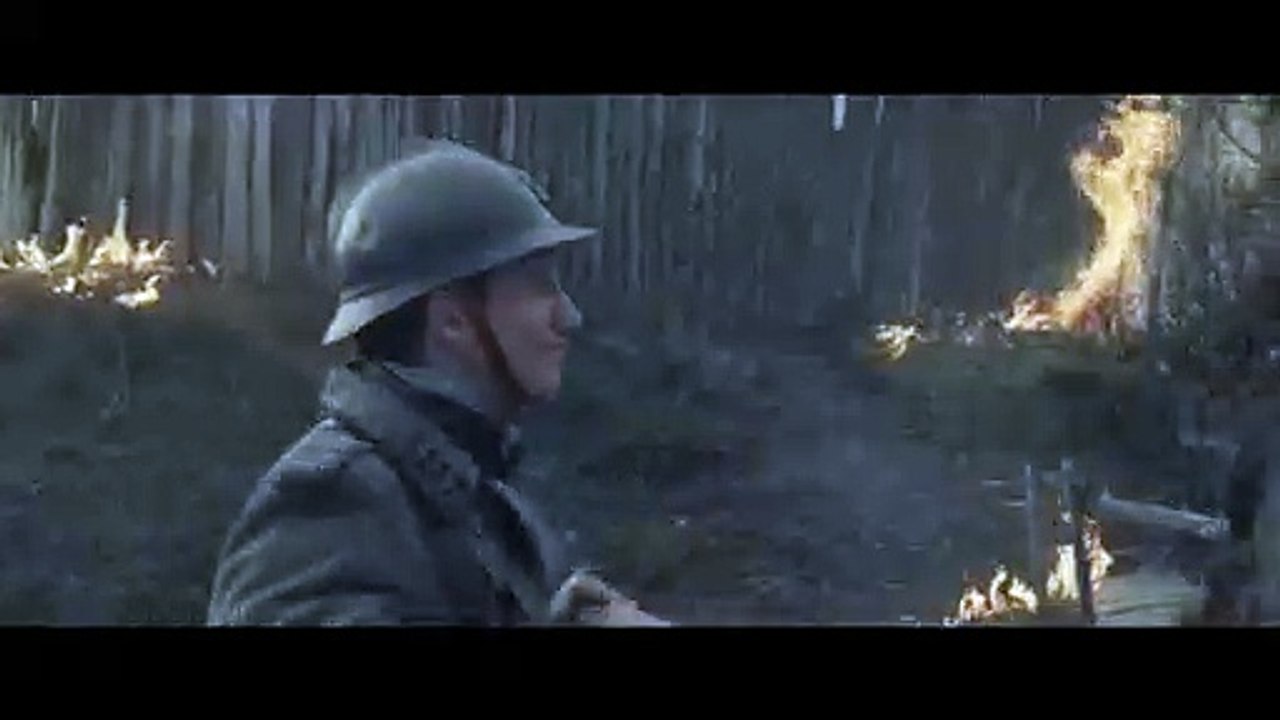 Regardez l'incroyable spot de pub de 3mn30  pour le Puy du fou diffusé avant le film sur TF1 et qui a nécessité 2 ans de travail et 200 comédiens