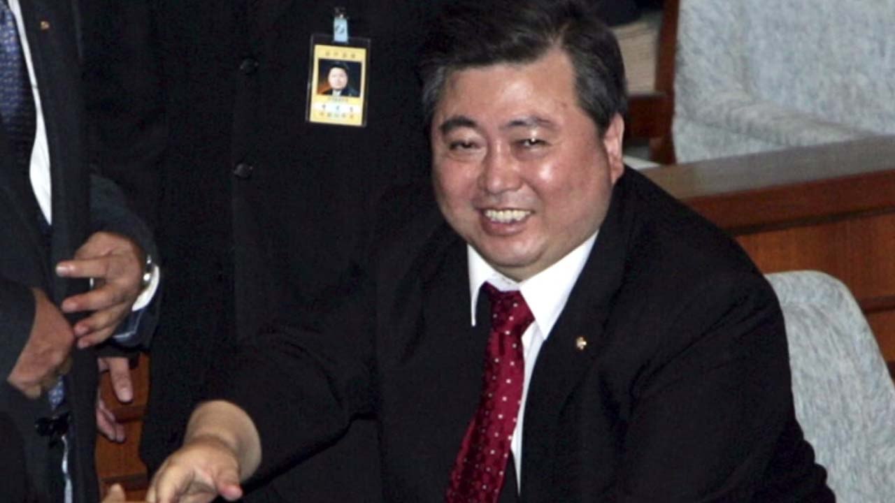 아버지와 똑 닮은 인생역정...김홍일 전 의원 별세 / YTN
