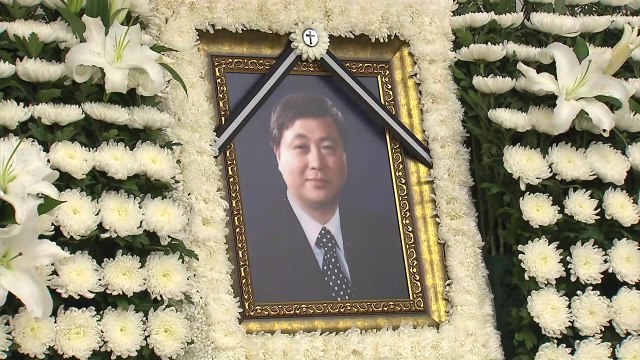 고 김홍일 前 의원 빈소 조문 행렬 이어져 / YTN