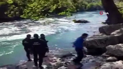 Serinlemek için girdiği ırmak sonu oldu