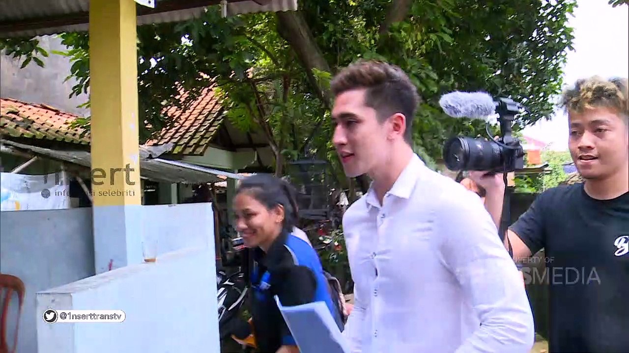 INSERT - Verrel Bramasta Pertama Kali Ikut Pencoblosan