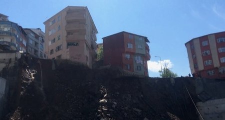Son Dakika! İstanbul'da 4 Katlı Bina Çöktü