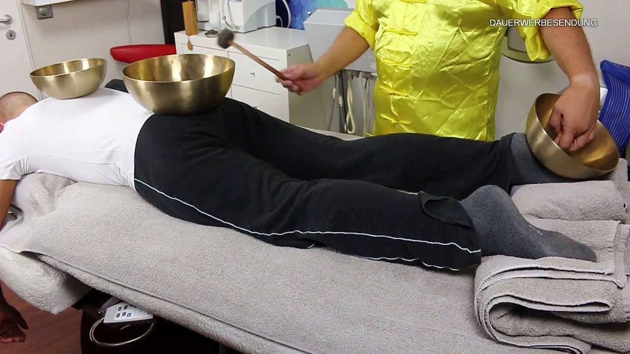 Klangmassage für die Rückseite vom Körper | #klangmassage #klangschale #massgae