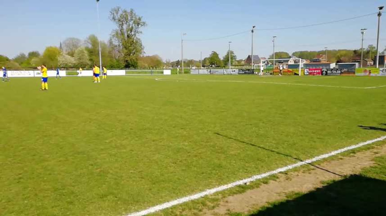 Minute d'applaudissements pour Michaël Cordier...