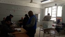 توافد المصوتين على لجان فيصل ثالث أيام الاستفتاء