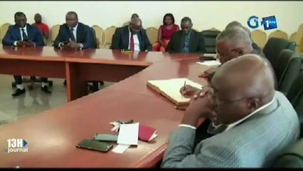 RTG - Rencontre entre le DG de la SEEG et le bureau du conseil municipale de Franceville