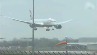 Pilot explains why aborted landings are common during windy conditions