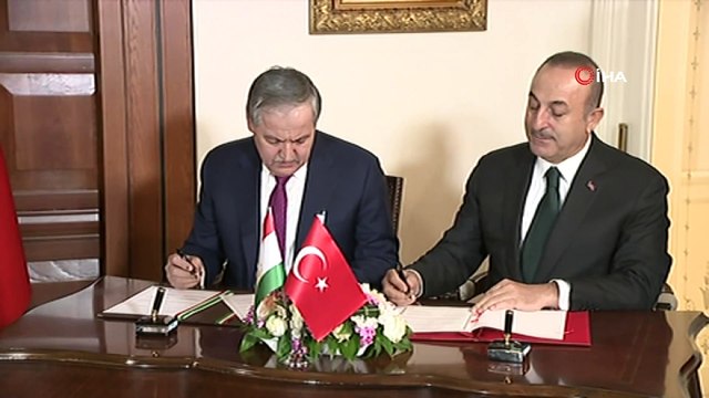 Mevlüt Çavuşoğlu: 'İran yerine 'başka ülkeden petrol alın' demek haddini aşmak demektir. Sen o ülkeler adına pazarlama mı yapıyorsun?'