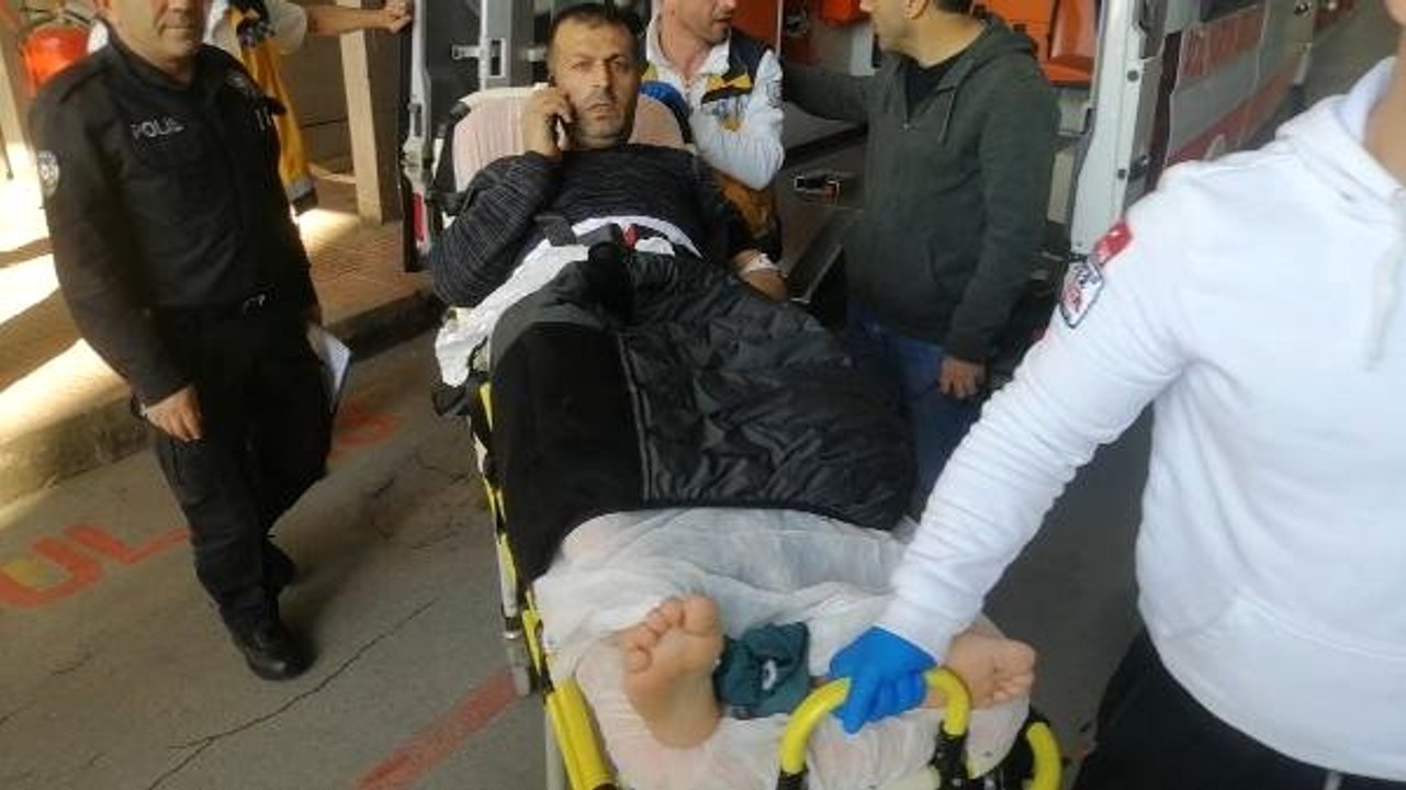 Alacak Verecek Yüzünden Husumetli Olduğu Adama, Eşinin Yanında Kurşun Yağdırdı