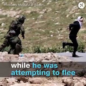 Soldados israelenses atacam adolescente palestino que tentava fugir