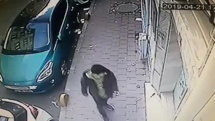 Fatih'te Dernekten Yapılan Hırsızlık Güvenlik Kamerasında