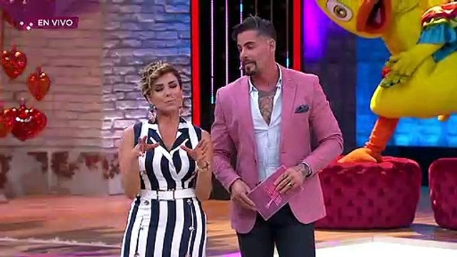 ¡Roberto le mostrará su amor a Brenda CON FUTBOL! | Enamorándonos
