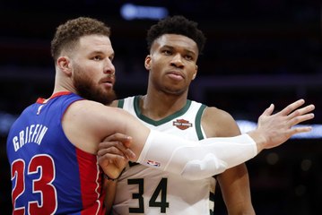 NBA - Quel coup de balai des Bucks (VF) !