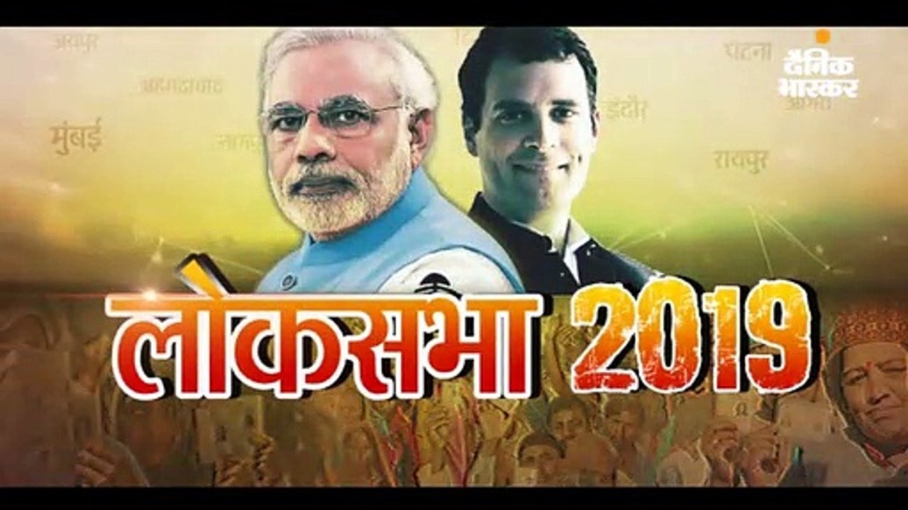 अमेठी में जूते बांटने पर प्रियंका-स्मृति में जु...