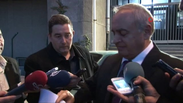 Eski İstihbarat Daire Başkanı Sabri Uzun, 'Cumhurbaşkanına hakaret, terör örgütü propagandası yapmak ve örgüte yardım etmek' suçlarından gözaltına alındı. Uzun'un Ankara Emniyet Müdürlüğü Organize Suçlarla Şube Müdürlüğünde işlemleri sürüyor