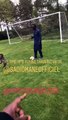 Sadio Mané joue au ballon, à la maison avec le fils de Papis Demba Cissé