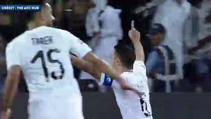 Le nouveau coup-franc magique de Xavi