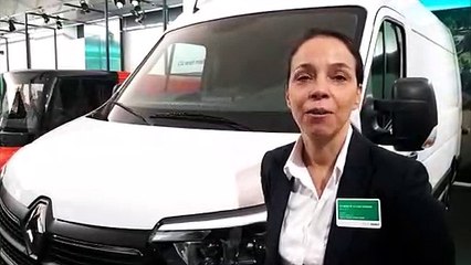 Présentation simultanée des nouveaux Renault Master et Trafic au Technocentre de Guyancourt