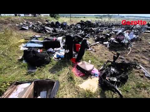 MH17 - Barangan Milik Penumpang Bertaburan