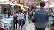İzmir Çeşme'de Turizme 23 Nisan Morali