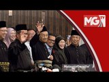 Seorang diktator, saya juga mendengar pendapat  - Tun M