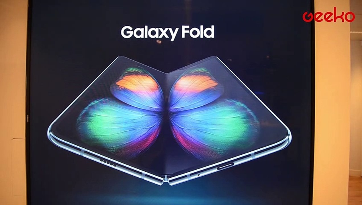 Les smartphones pliables arrivent en magasin