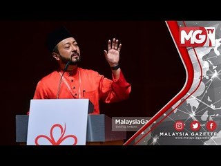 Скачать видео: TERKINI : Pemimpin UMNO Lompat Parti Kena Ukur Baju di Badan Sendiri