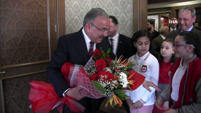 Başkan Hilmi Güler, koltuğunu ikinci sınıf öğrencisine devretti