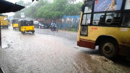 தமிழகத்தில் பல்வேறு இடங்களில் கனமழை