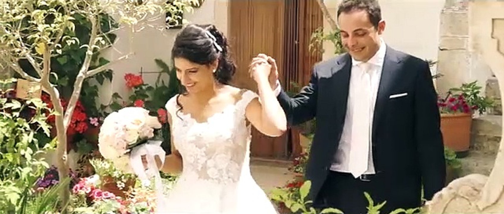 Accumulare bei ricordi, non è forse la sola cosa che possiamo fare nella vita___Giancarlo Pappone_C.so V.Emanuele, 141 - Statte _P.zza A.Moro, 40