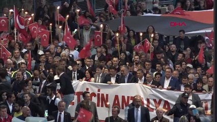 Antalya'da 23 Nisan Fener Alayı ile Kutladı