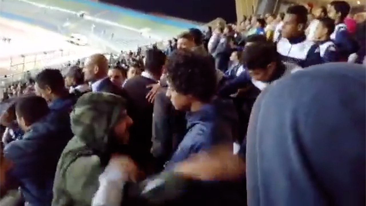 مشادات بين جمهور الزمالك وبيراميدز عقب تصدي جنش لركلة الجزاء