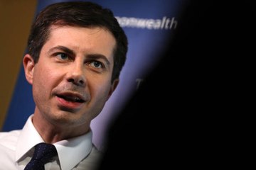 Descargar video: Pete Buttigieg: 'God Doesn't Have a Political Party'