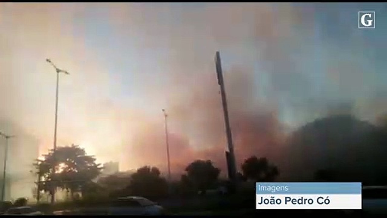 Fumaça toma conta da pista da Dante Michelini