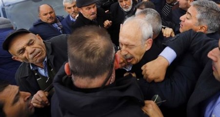 Kemal Kılıçdaroğlu'na Yumruk Atan Saldırgan Adliyeye Sevk Edildi!