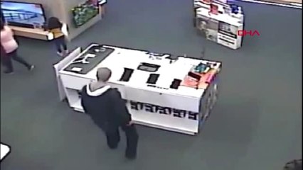 Ankara Gürcistanlı 3 Hırsız, Binlerce TL'lik Eşyayı 'Folyo'lu Çantayla Çalmış