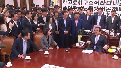 한국당, 국회의장 항의방문...'몸싸움·고성' / YTN