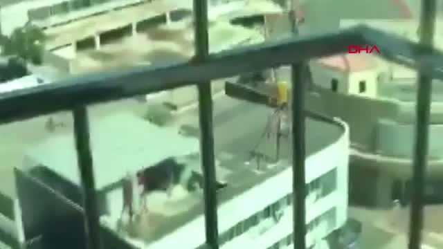 Dha Dış - Sri Lanka'da Şüpheli Motosiklet Kontrollü Olarak Patlatıldı