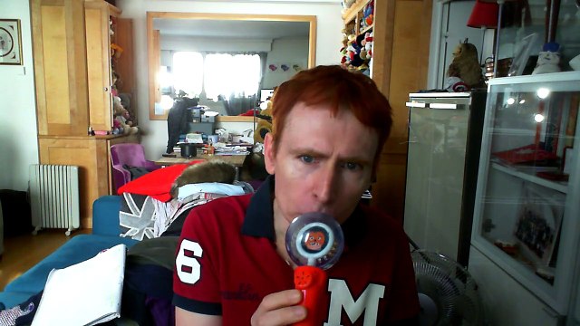 Wiwi égratigne la voix d'Aretha des Divaz