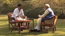 Akshay kumar asks question about PM Modi's beard and dressing style | Oneindia News