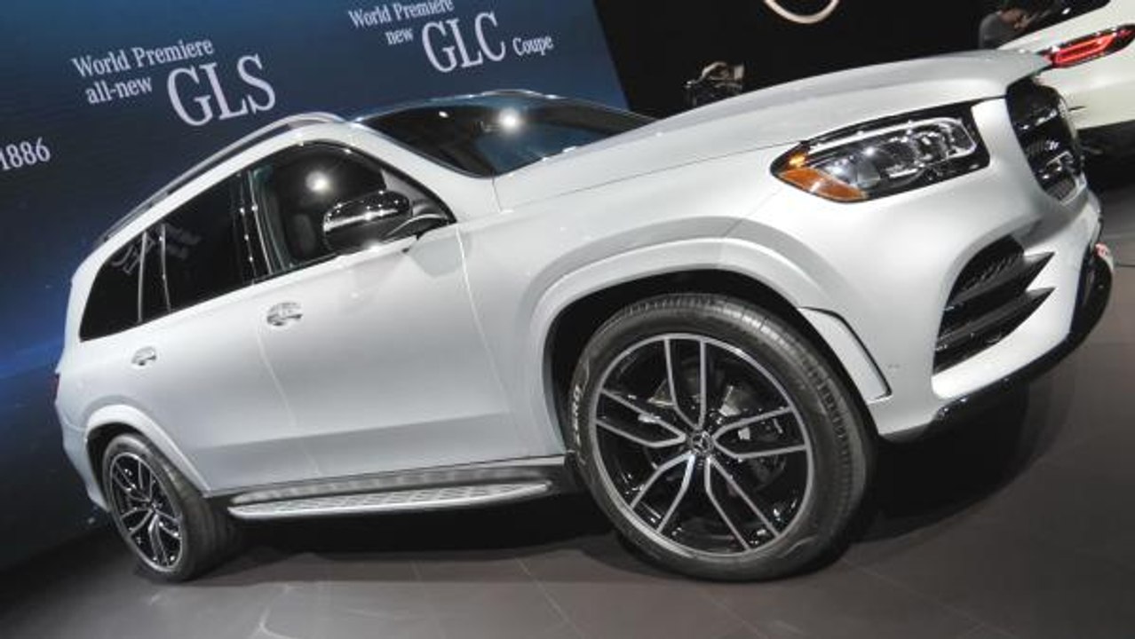 Mercedes-Benz GLS, GLC Coupé und EQC 1886 auf der NYIAS 2019