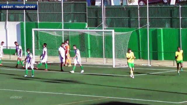 Beto, le géant avant-centre portugais du CO Montijo