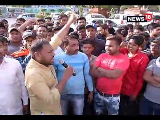 निष्कासित नेता ने समर्थकों से साथ भाजपा प्रदेश मुख्य़ालय पर किया प्रदर्शन